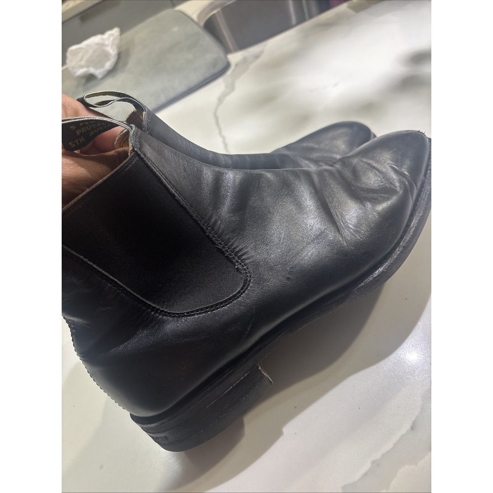 r.m williams Black Chelsea boots Made In Australia 9.5